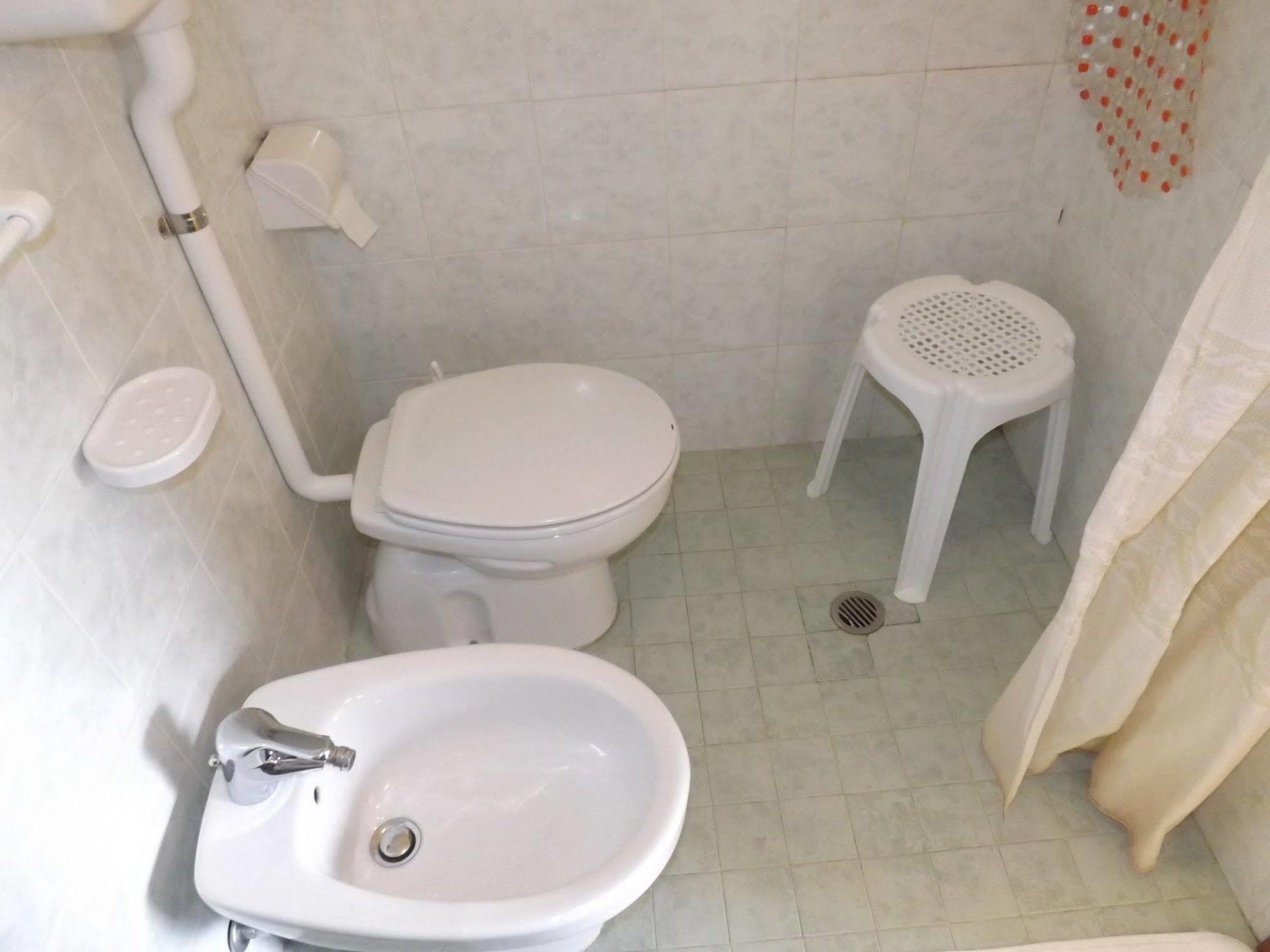 Hotel Mimosa Bellaria-Igea Marina Bagian luar foto